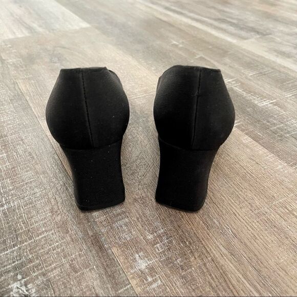 Vintage STUART WEITZMAN black fabric heels - Picture 4 of 5
